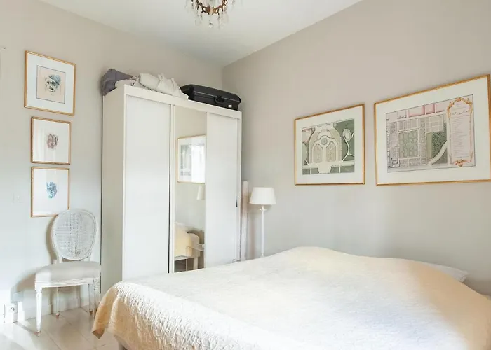 Nice Apartment In Menton With Balcony Terrace