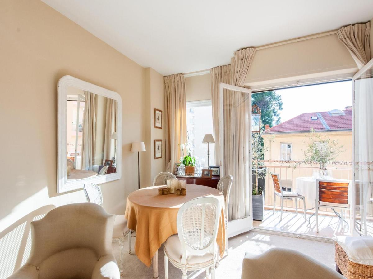 Appartement In With Balcony Terrace Menton